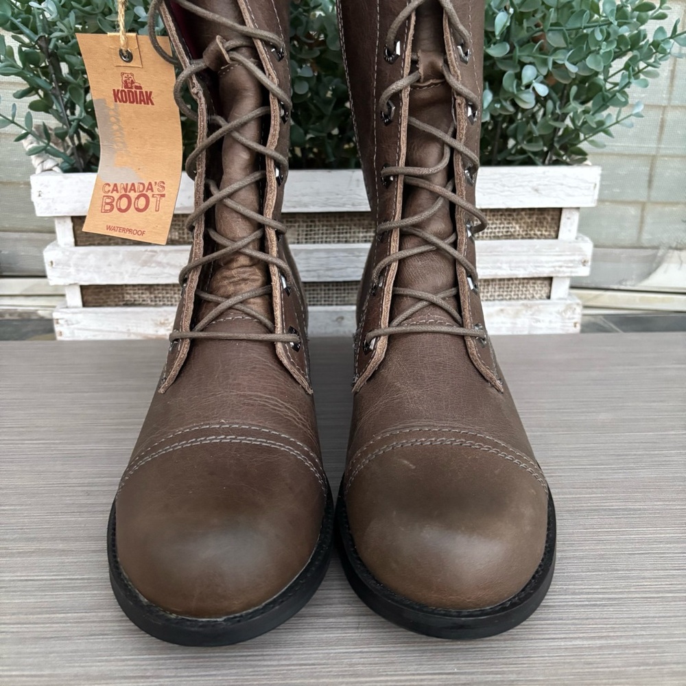 Kodiak 'Bethany' Waterproof Moto Lace-Up Women's Boots (Size 7) - Picture 4 of 10